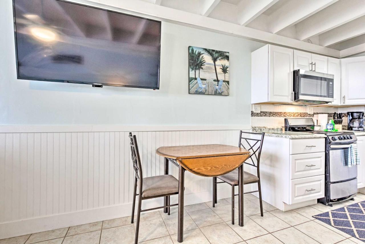 Panama City Beach Studio With Pool And Beach Access Exterior photo